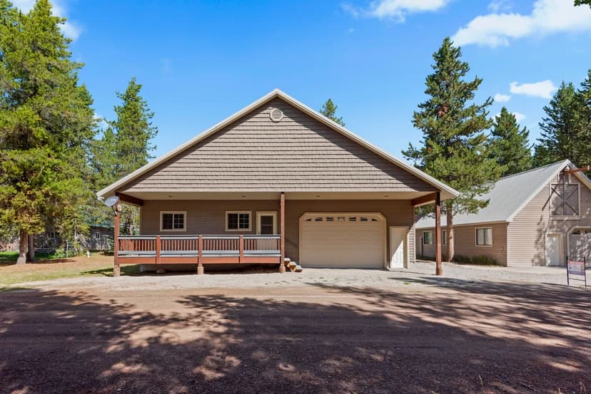 Gorgeous Cabin in Island Park, Fremont County, Idaho