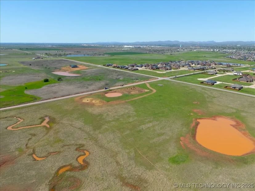 8 SW 67th Street, Lawton, OK 73505