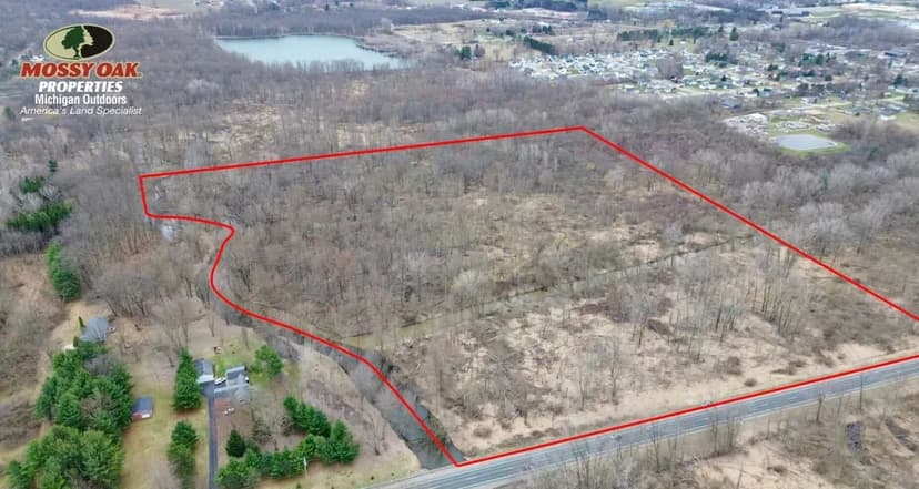 32 +/- acre Kent County / Sparta / Riverfront / Recreational / Land For Sale