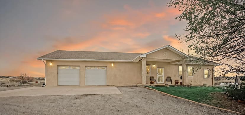 6055 Pine Bluff Drive, Pueblo, CO 81004