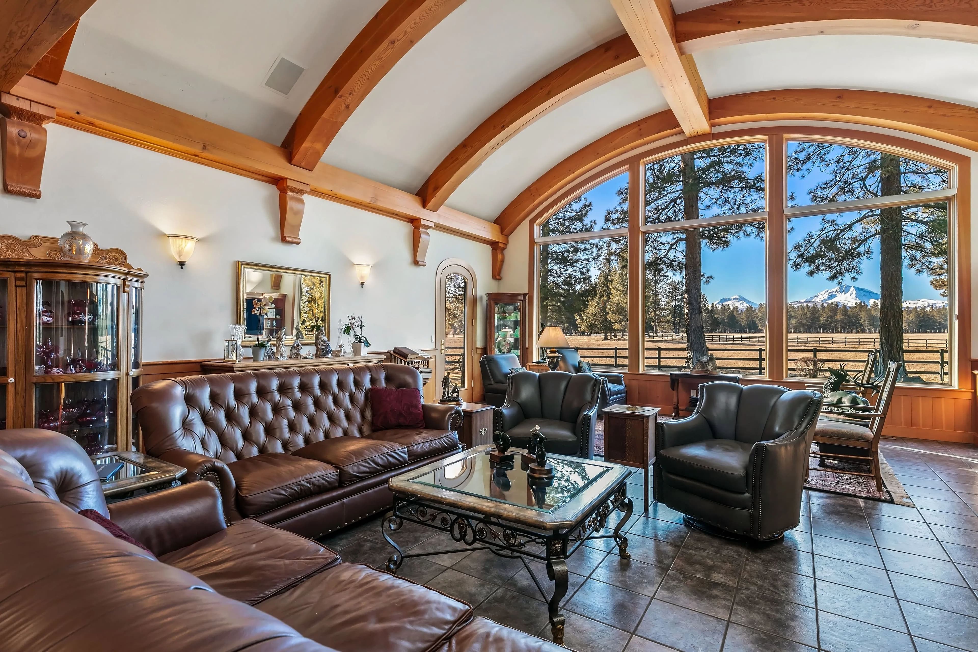 15275 Windigo Trail in Sisters, Oregon - photo 7