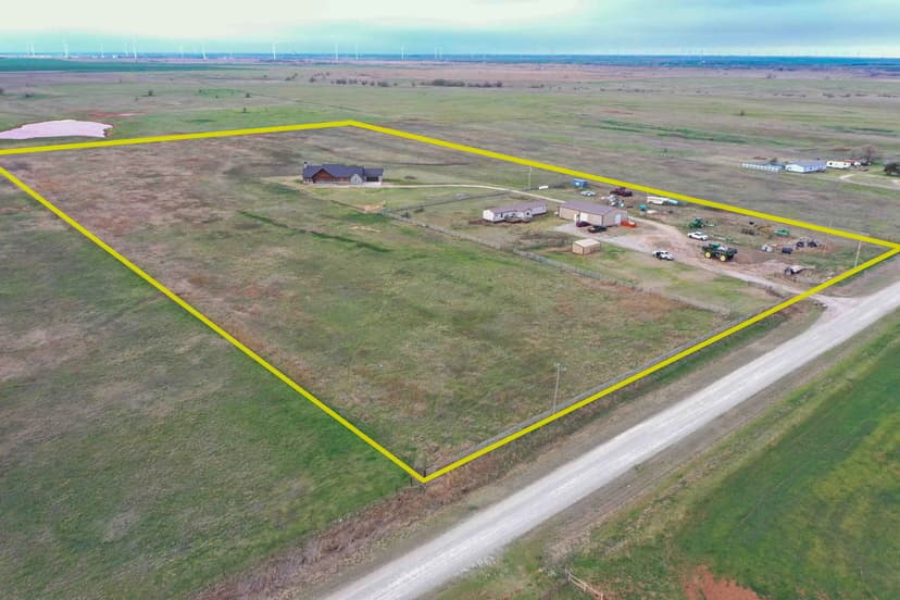 25.8± Acres with 2,472± Sqft Home with 40'x60' Shop 