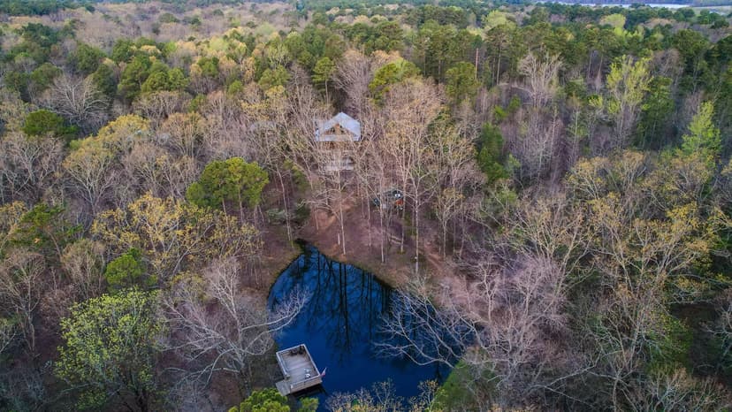 Lost Cabins at Petit Jean