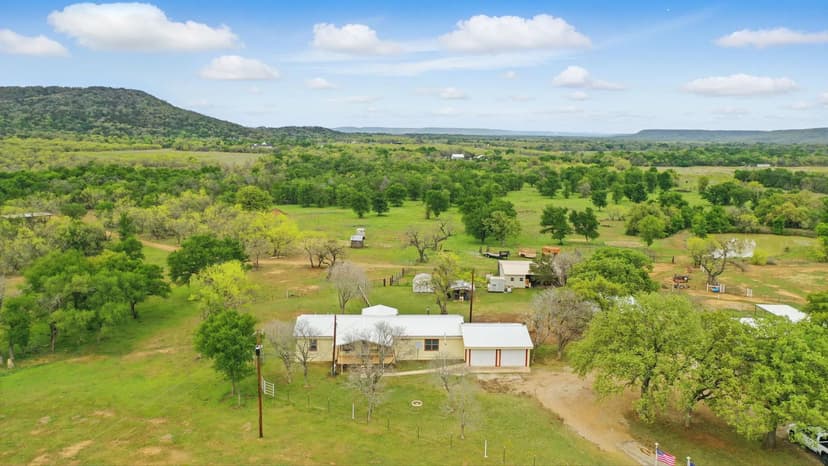 63+/-Acres & Home 376 Dickson Ln Gordon, TX 76453