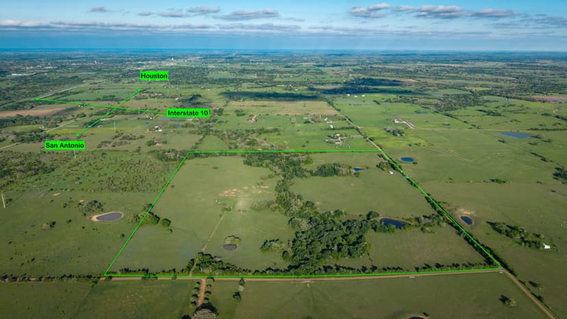 1070 Muehr Road, Weimar, Texas, 78962