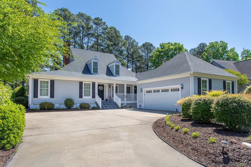 Country Home on Golf Course in Hertford, NC for Sale - Peaceful Living in Gated Community!