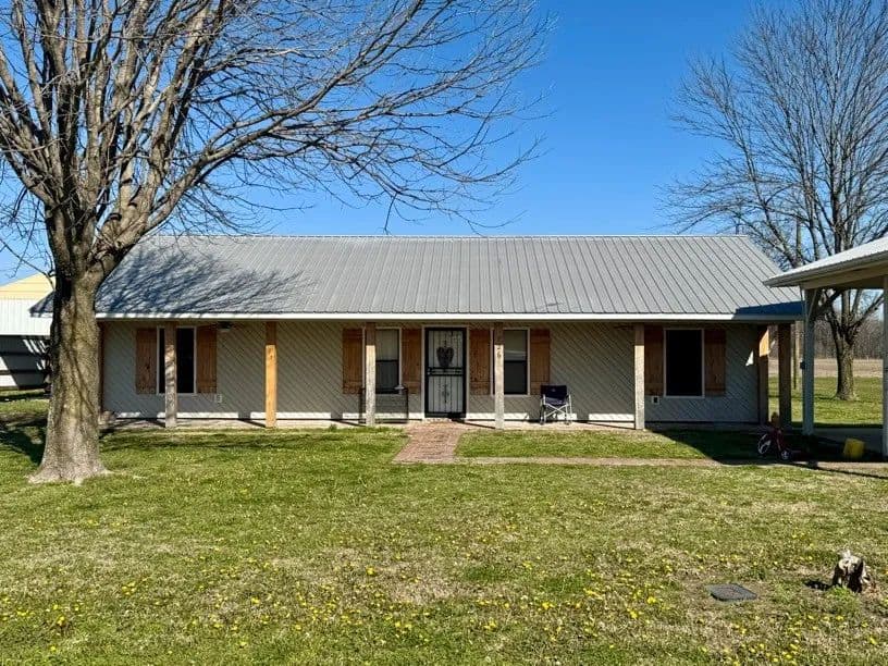 Home in Bolivar County at 126 Interstate Road in Shaw, MS