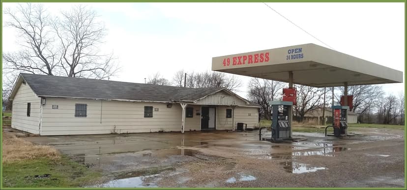 Commercial Property in Sunflower County at 2421 HWY 49 North in Sunflower, MS