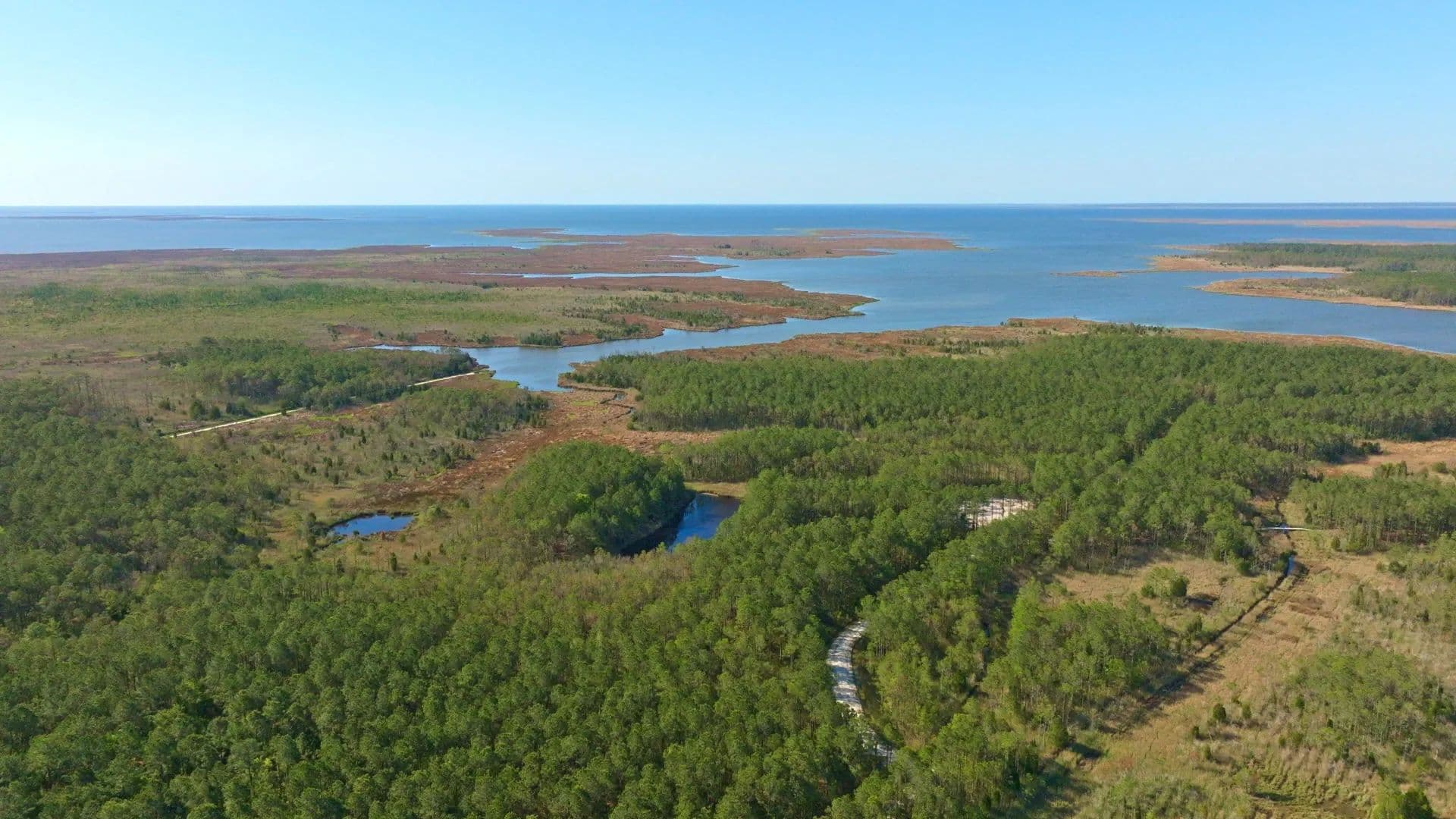 200-AC Hunting & Waterfront Tract in Hyde County, NC - Scranton, North Carolina, 27875