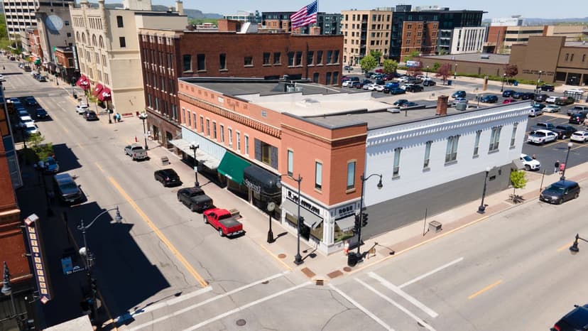 Great Downtown La Crosse Wisconsin Commercial property