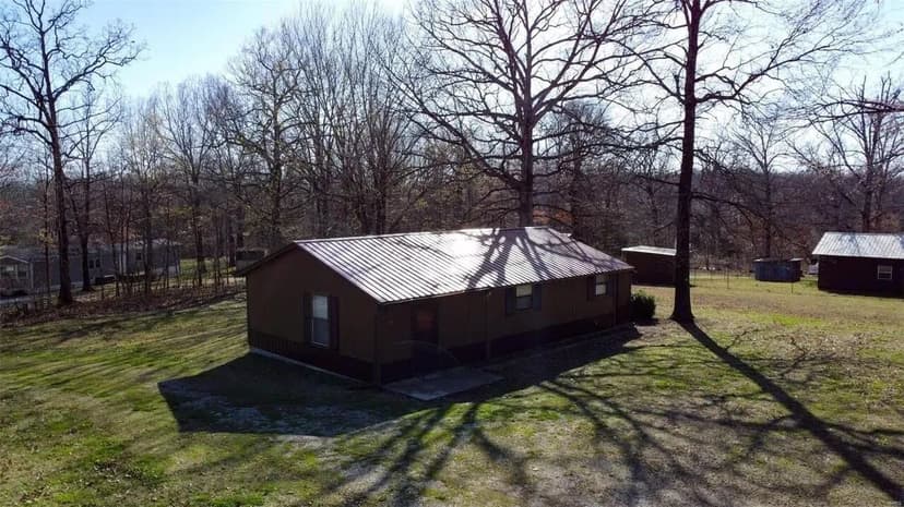 3 Bed/2 Bath Home on 1 acre in Naylor, MO