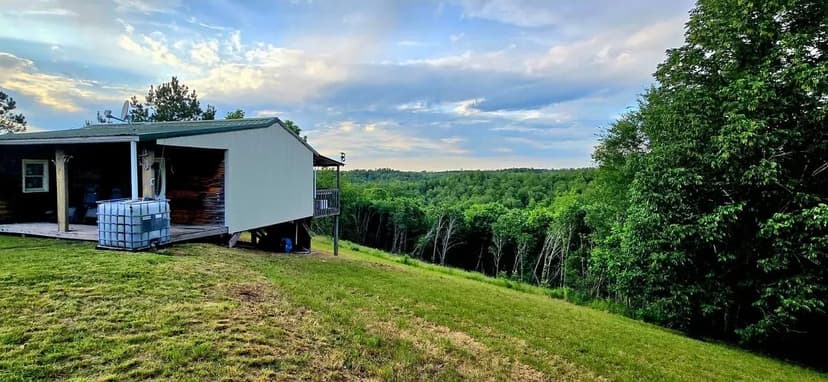 189 ACRES CEMETERY RIDGE, CABIN CREEK HIDEAWAY