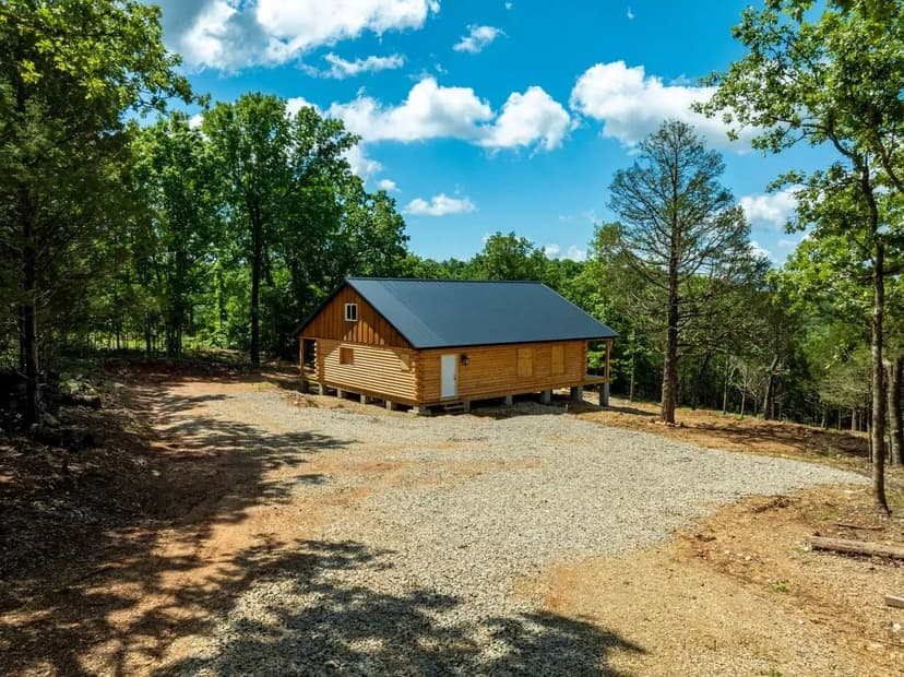Log Cabin, Mountain Views, Ready for you to finish, Sitting on 6 +/- Acres, Hardy, Arkansas