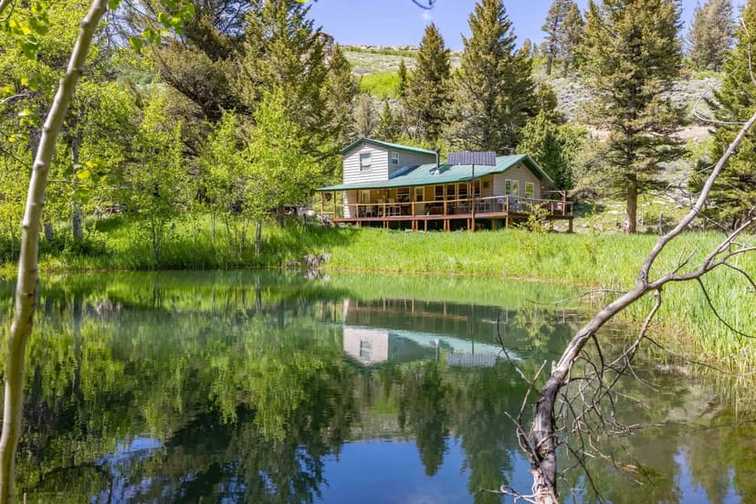 Lander Mountain Creekside Retreat