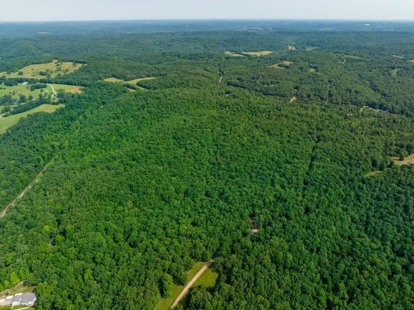 66 +/- acres off Cave Creek Road close to Subdivision with Utilities