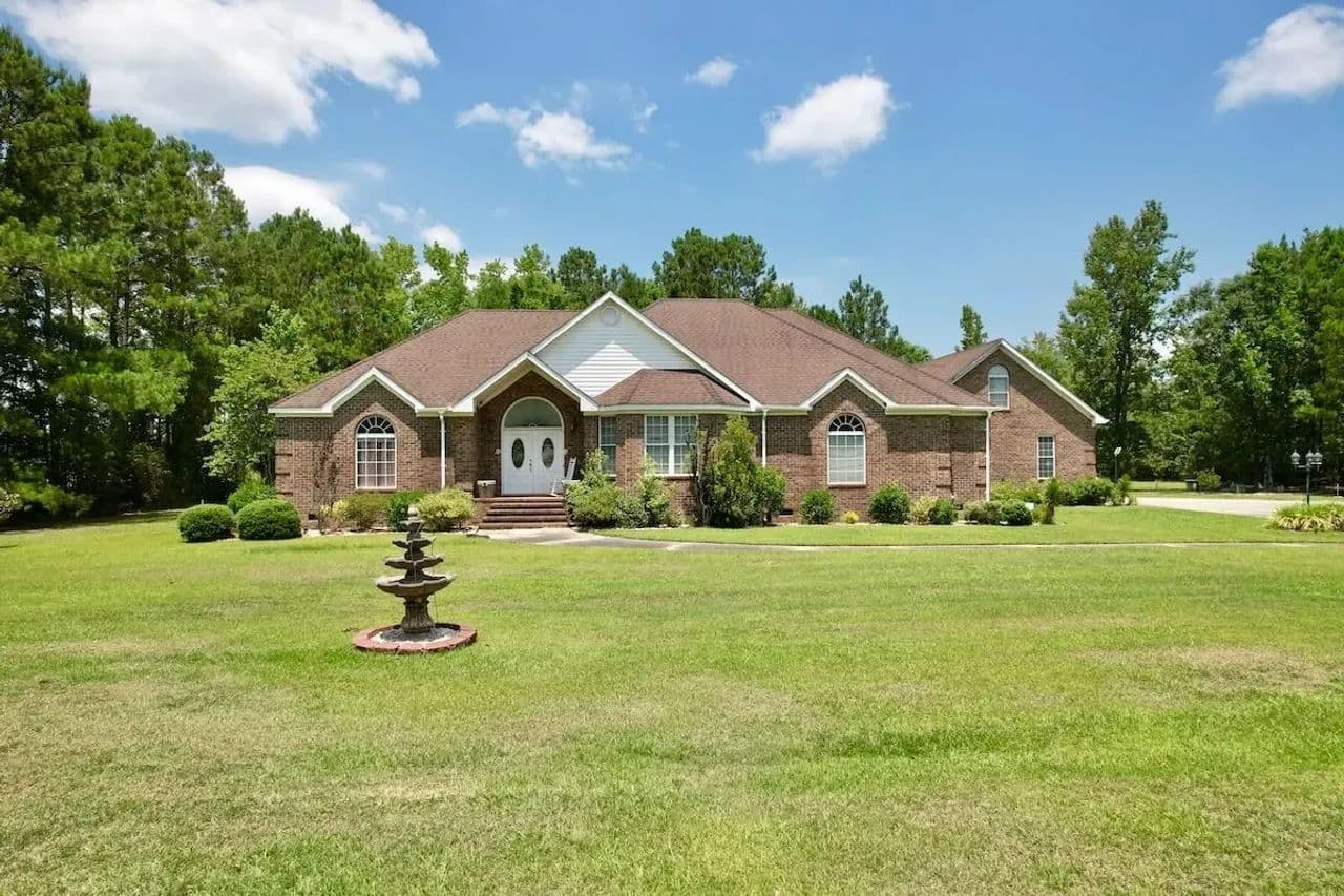 1.98 Acres of Residential Land For Sale in Columbus County NC! - Tabor City, North Carolina, 28463