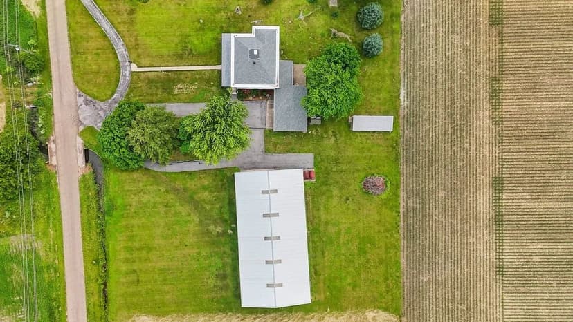 6913 South County Road 50 West