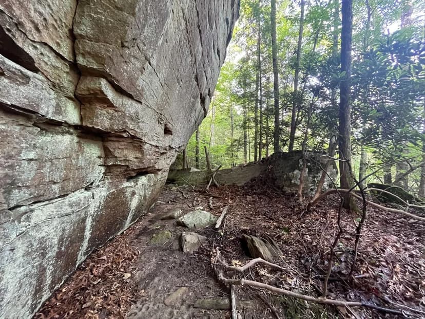 East Bernstadt Kentucky 370 +/-