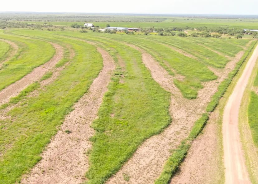 288-Acre Country Estate with Luxury Barndominium, Ranchland & RV Hook-Ups