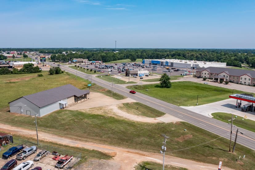 1910 E Jackson Street