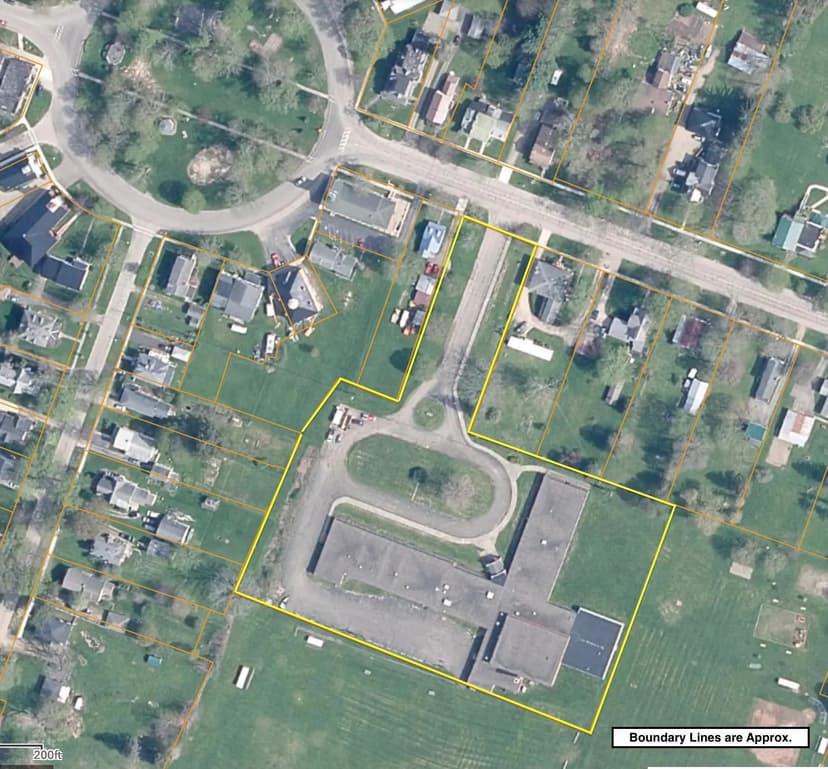 Commercial Building on 4.8 acres in the Village of Angelica NY 21 East Main Street