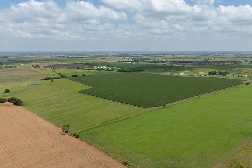 4190 Atkins , Salado,TX.