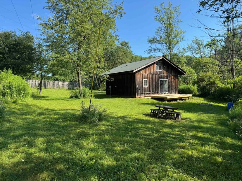 Waterfront Cabin on Linlyco Lake in Cattaraugus NY 108 Linlyco Lake Rd
