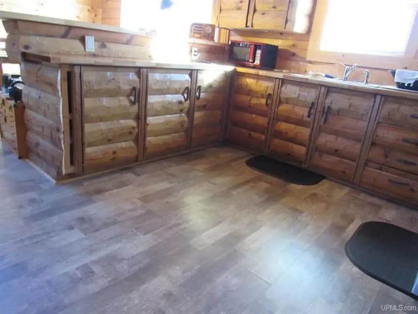 Secluded Michigan Log Cabin 50130734