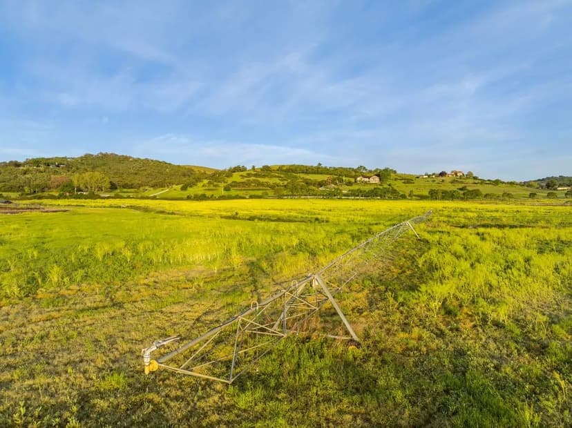 Carpenter Hill Ranch & Vineyard - 939 Carpenter Hill Road