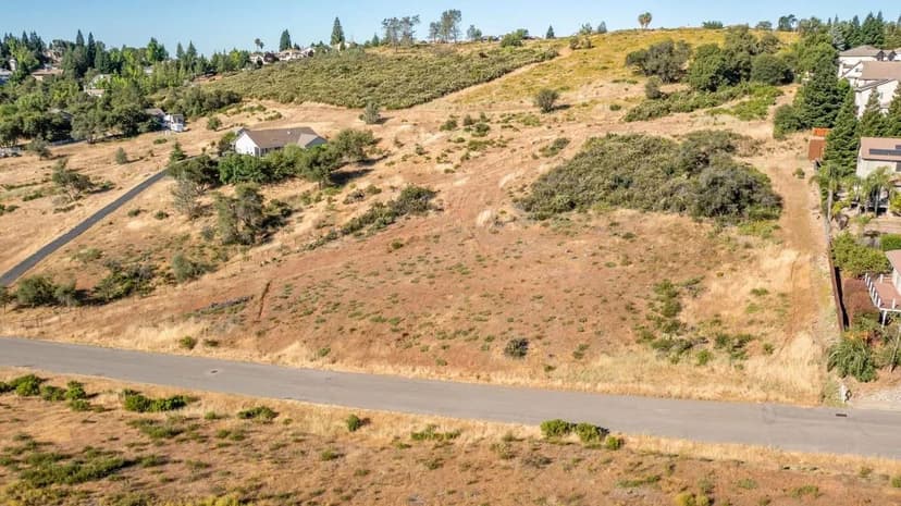 Cameron Park Beauty 5.18 Acre Lot