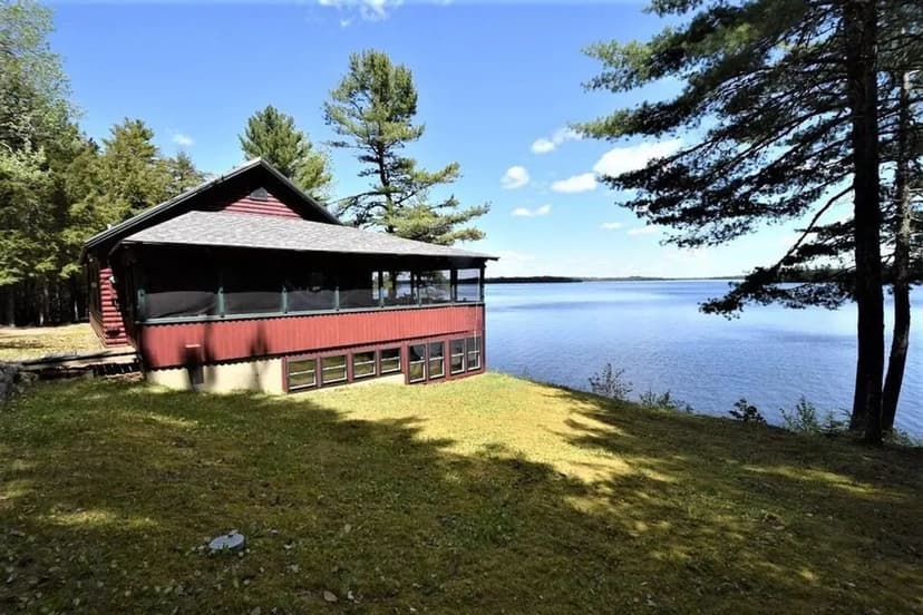 Cottage on Big Lake