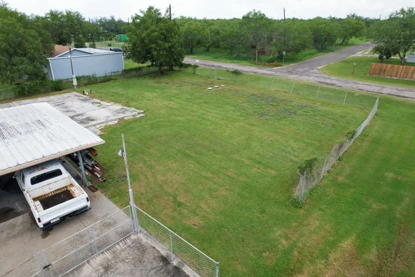 24727 County Road 320