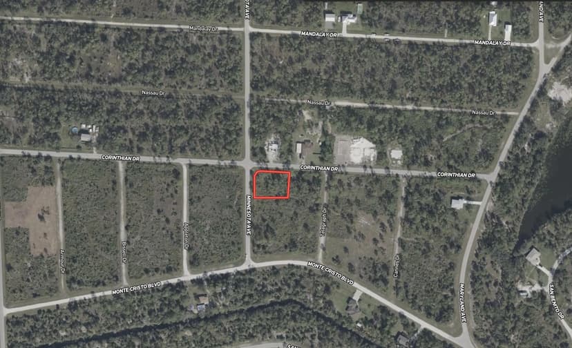 0.39-Acre Corner Lot Minutes from Beaches & Downtown Punta Gorda