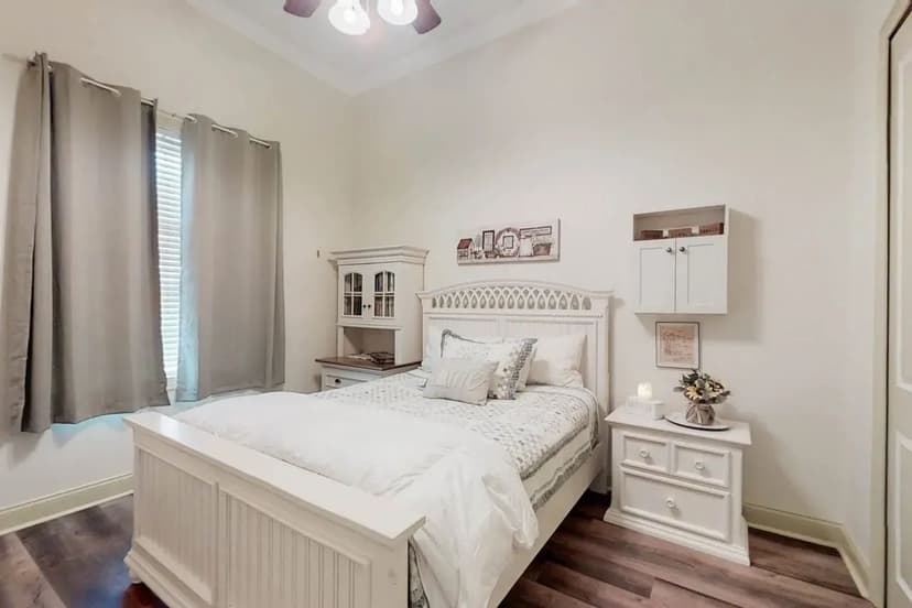 Lake Pickett Rd - 5.25 Acres