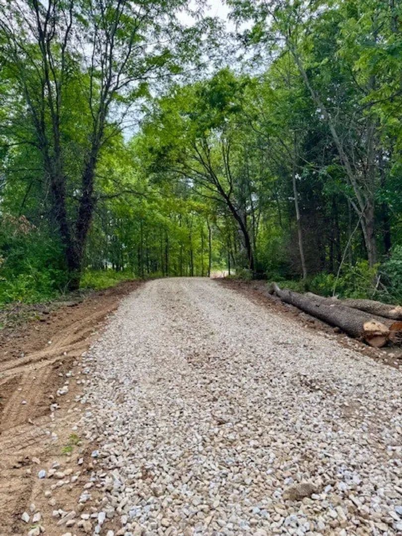 3.52 acres of Hwy 103 and Sugar Grove RD Rushville IL in Rushville, Illinois - photo 3