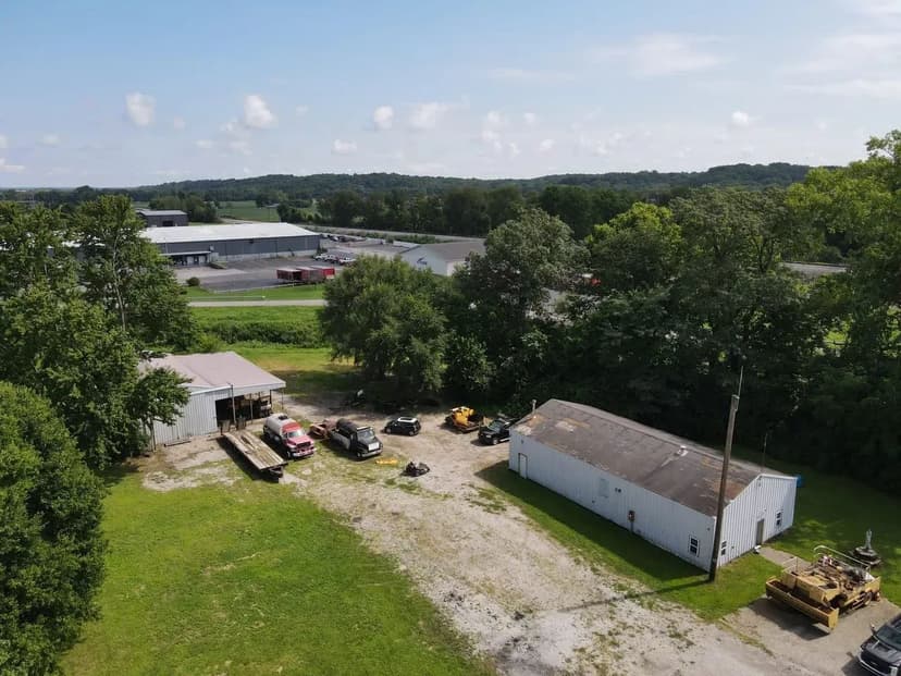 703 N Fruitridge Avenue