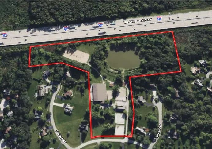 Exceptional 15-Acre Equestrian Facility!