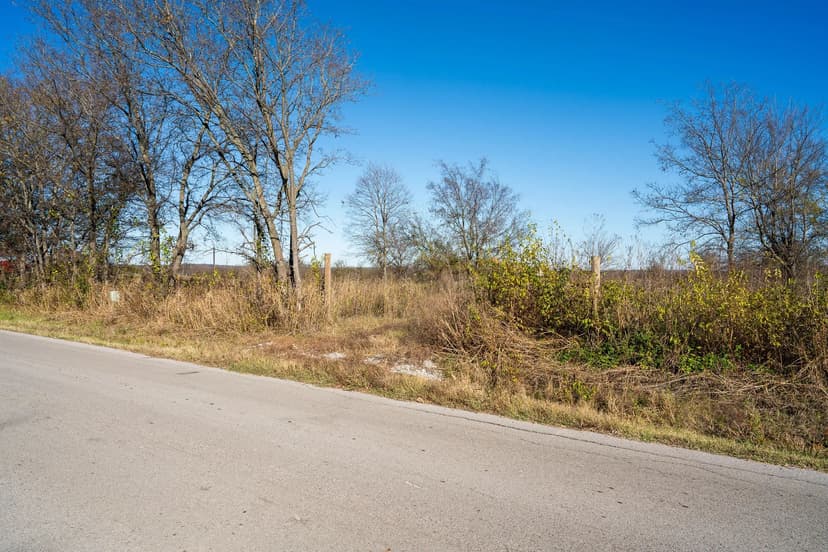 1 S 49th West Avenue Mounds, OK 74047