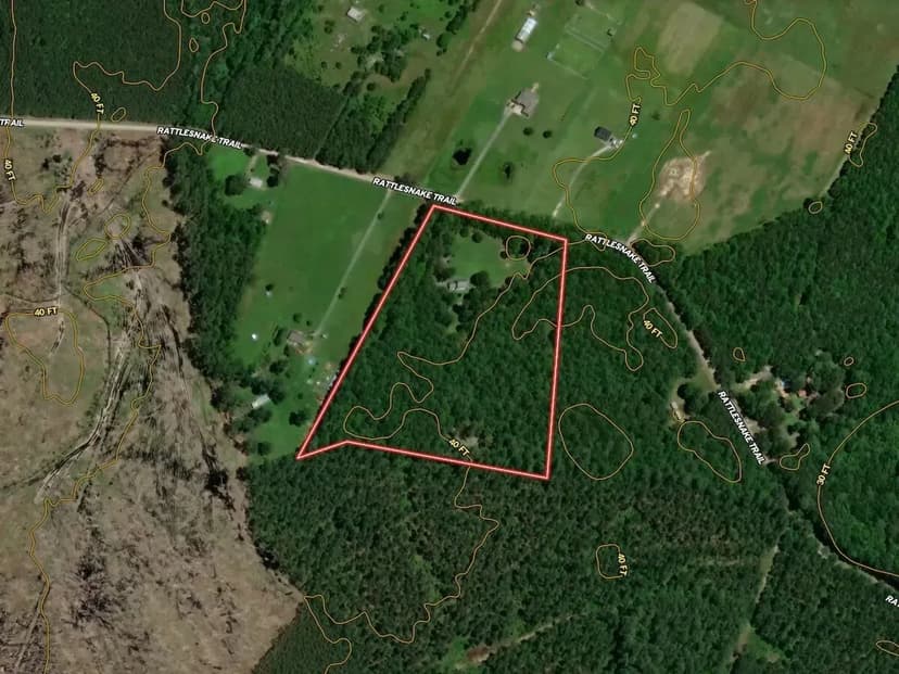 UNDER CONTRACT!!  3 Bed / 2 ½ Bath Home on an Expansive 14.961 acre parcel in Isle of Wight County, VA!