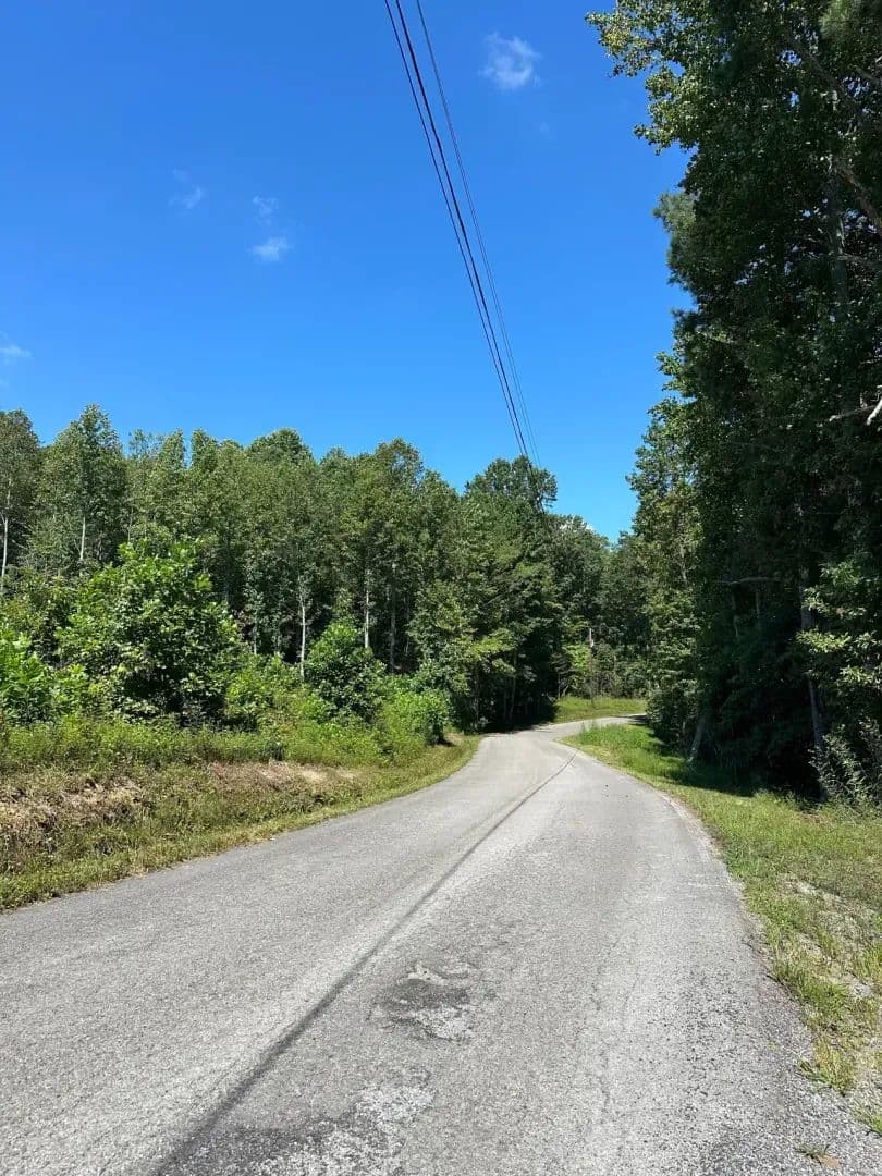 5.12+/-acres Unrestricted Property