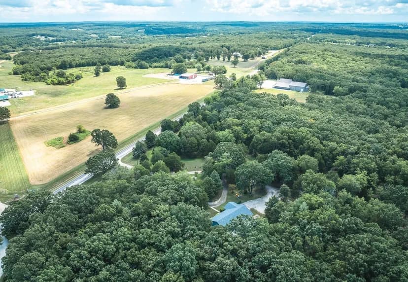 4064 Hwy 19, Cuba, MO