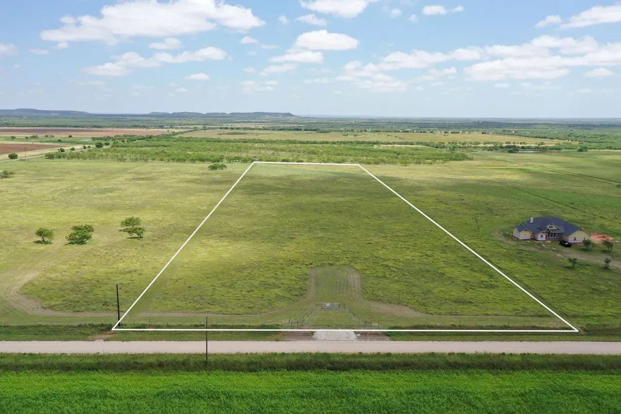 10.03 acres in Taylor County (T3 CR 204) - Bradshaw, Texas, 79567