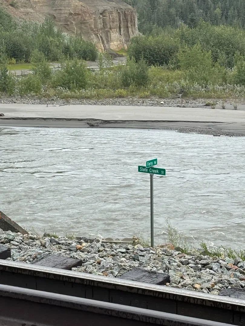 Remote Alaskan Hunting Cabin: A Hidden Gem Minutes from Denali National Park