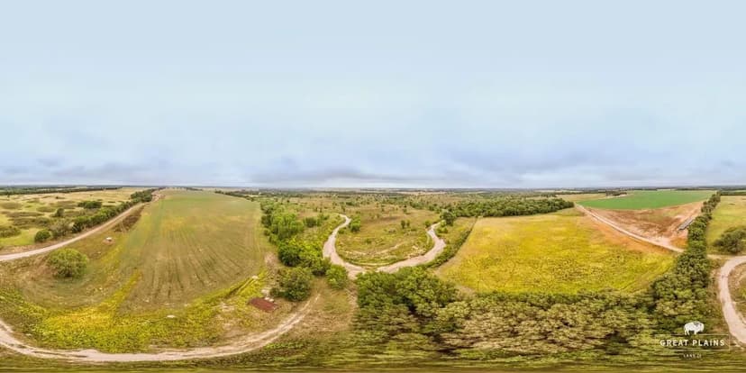 Beckham County 350± Acres with Irrigated Pivots, River Frontage, & Hunting