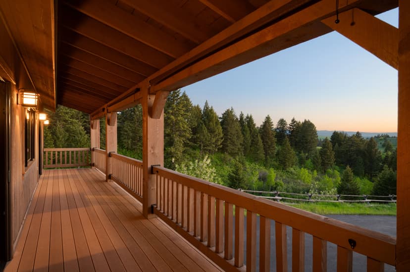 Secluded Luxury Mountain Estate with Panoramic Mountain Views