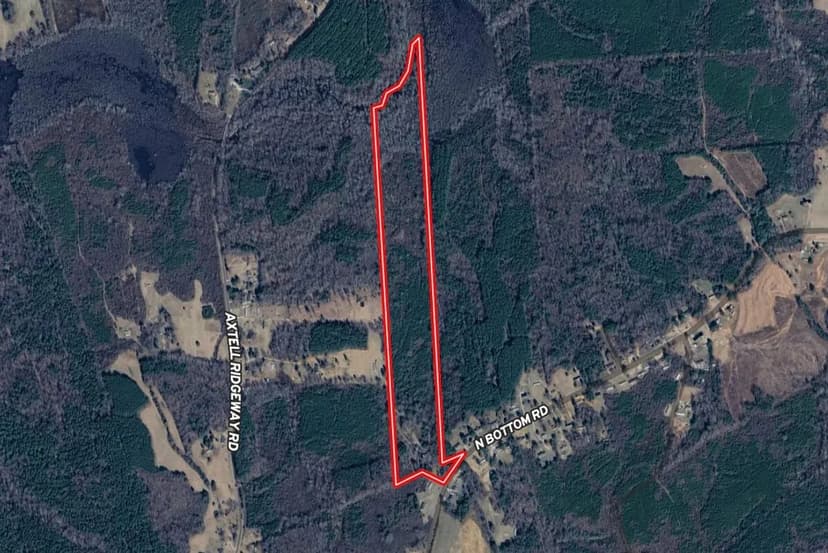 UNDER CONTRACT!! 44 Acres of Timber Land and Home For Sale in Warren County