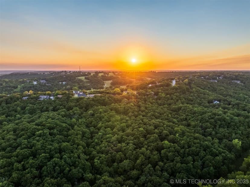 9 Deer Creek Trail, Sand Springs, OK 74063