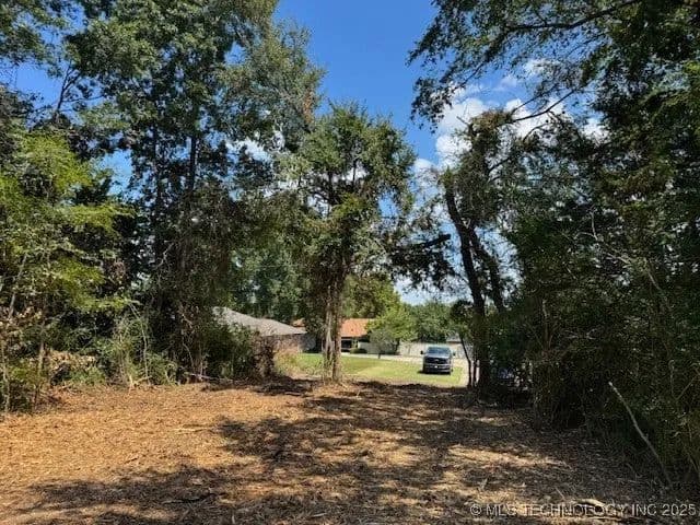 5 Timbercrest Ave, Okmulgee, OK 74447