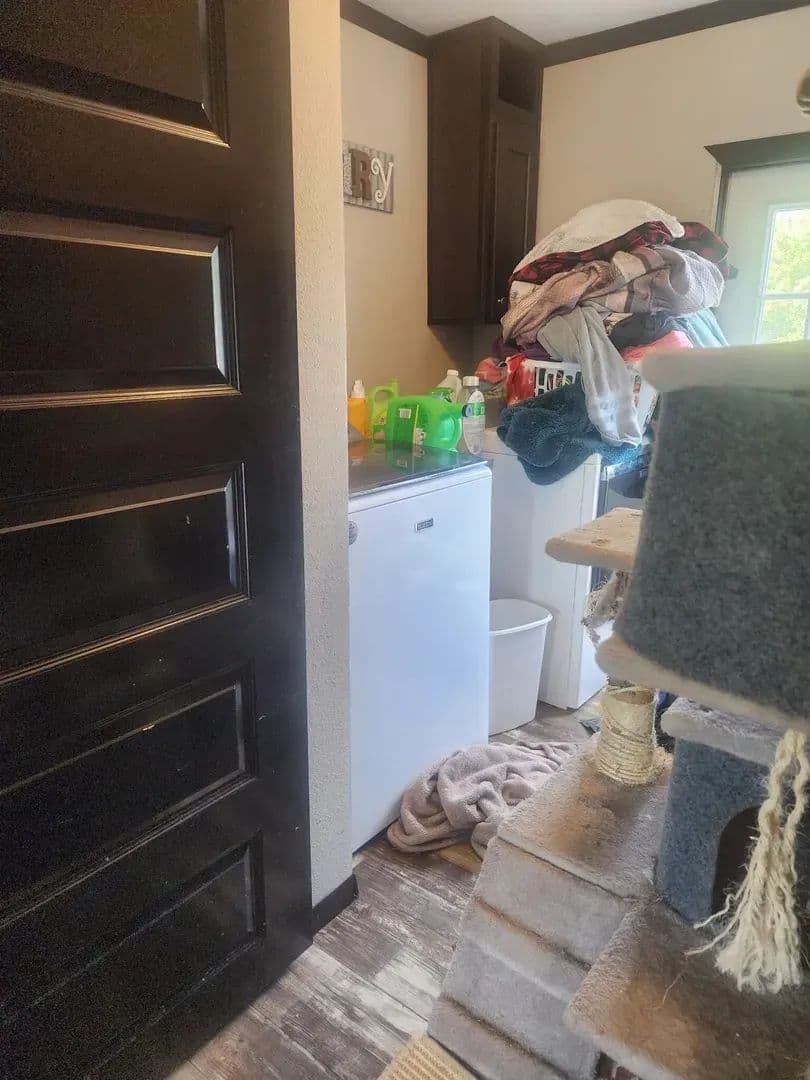 Bowie Family Real Estate and Personal Property Auction