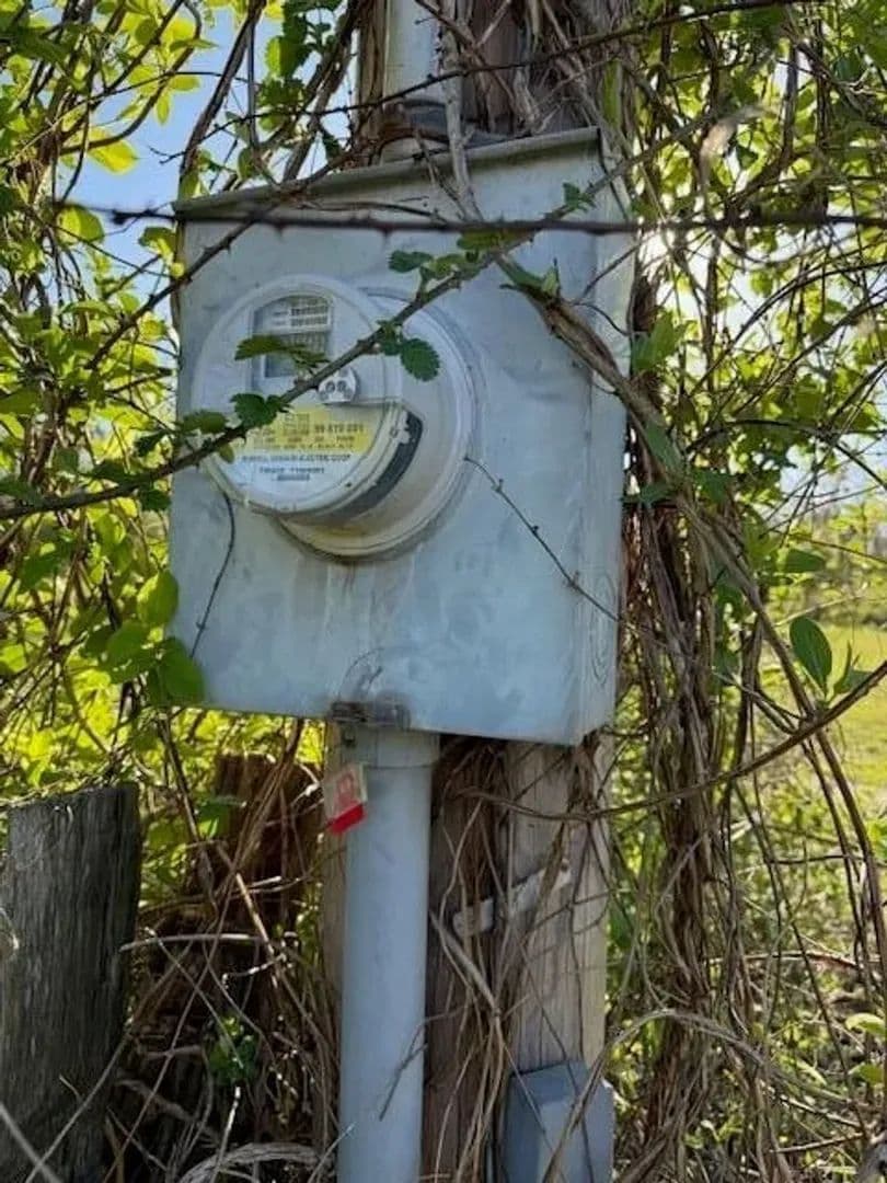 1.04 Acres Rural Water and Electric on the property